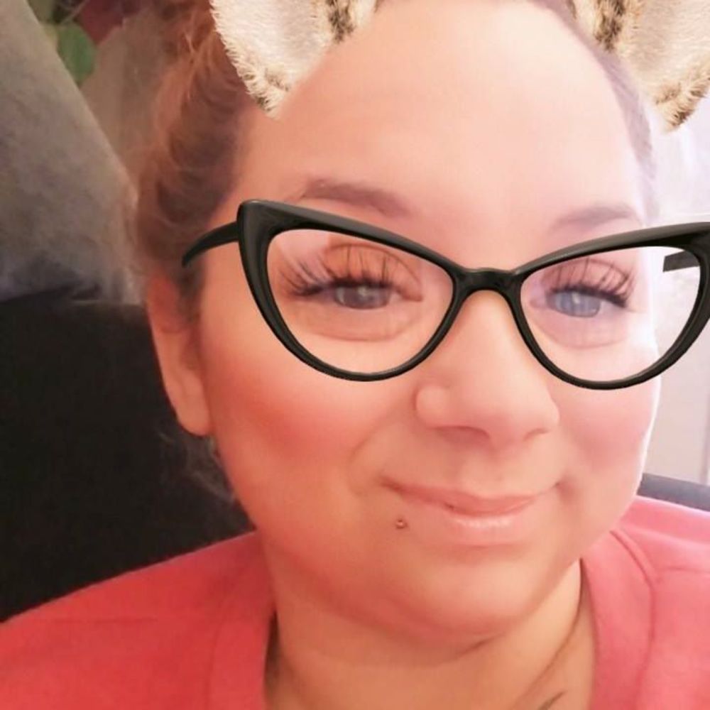 Meet your Posher, Tiffany